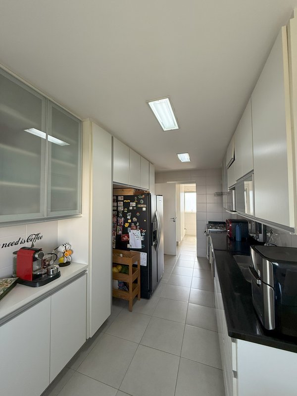 APTO 170M² 3 SUITES 3 VAGAS FORTE DO GOLF VILA SÃO FRANCISCO Rua Doutor Paulo Ferraz da Costa Aguiar Osasco - 