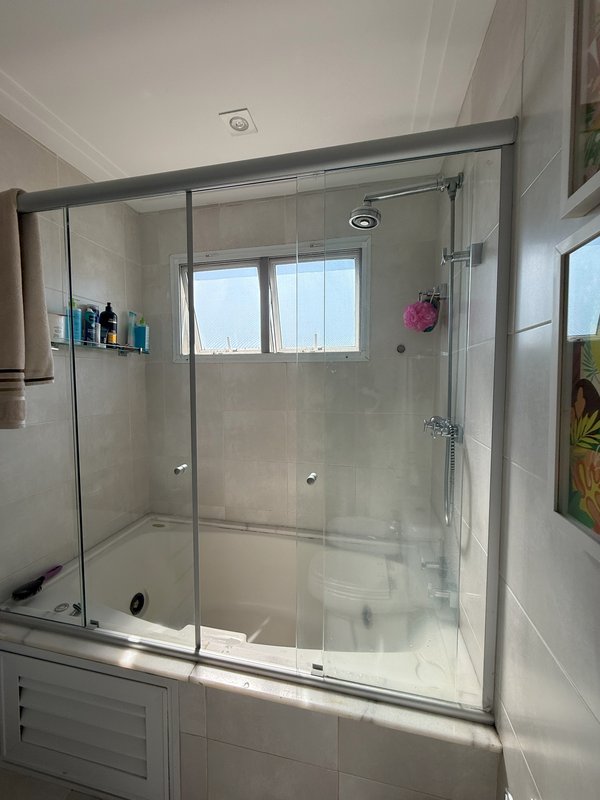 APTO 170M² 3 SUITES 3 VAGAS FORTE DO GOLF VILA SÃO FRANCISCO Rua Doutor Paulo Ferraz da Costa Aguiar Osasco - 