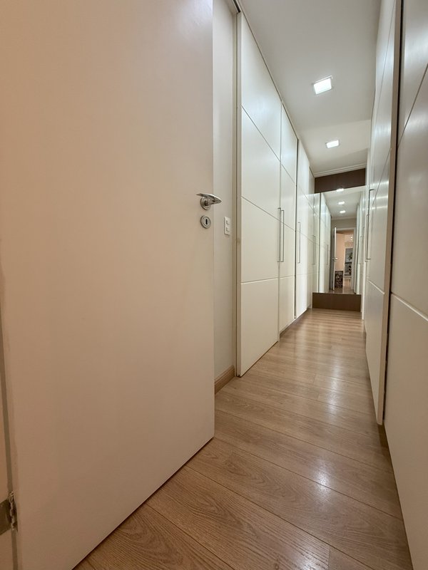 APTO 170M² 3 SUITES 3 VAGAS FORTE DO GOLF VILA SÃO FRANCISCO Rua Doutor Paulo Ferraz da Costa Aguiar Osasco - 
