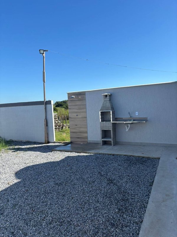 🏡 CASAS À VENDA – IGUABA GRANDE/RJ 💰 A partir de R$ 295.000,00 Rua Américo João Espíndola Filho Iguaba Grande - 