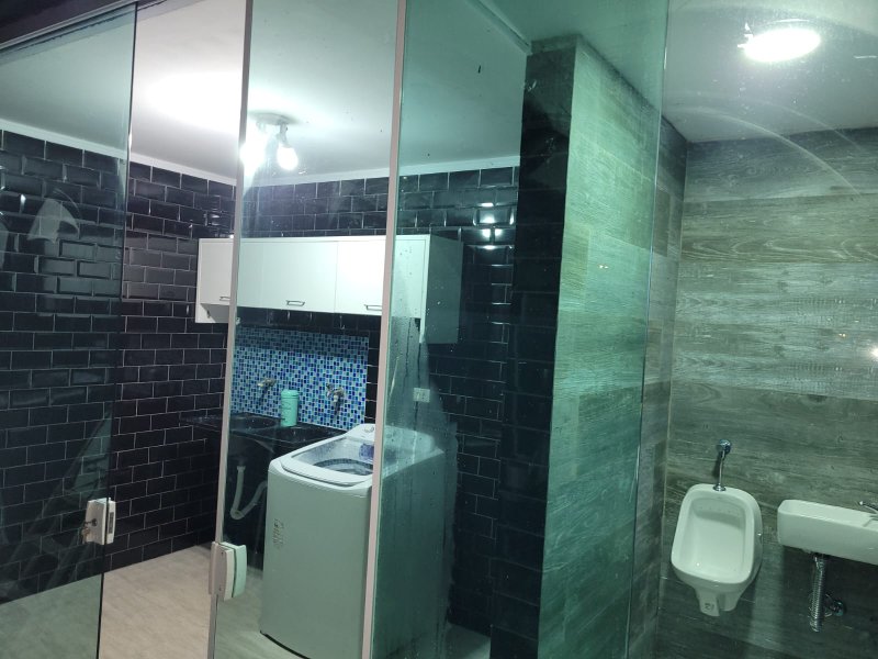 Casa à venda em condomínio alto padrão Rua Sabiá Santana de Parnaíba - 