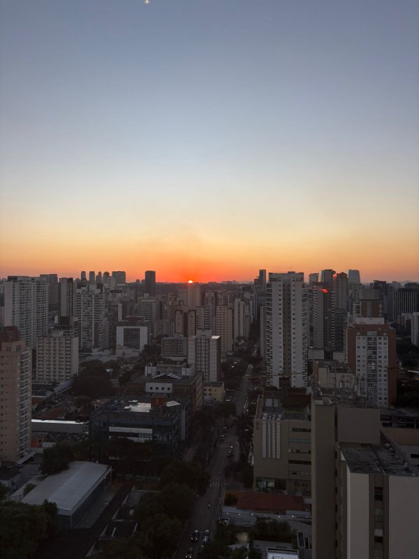 COBERTURA MOBILIADA + RÉPLICA DA F1 LOTUS AO LADO DO PARQUE DO IBIRAPUERA NA VILA OLÍMPIA Rua Casa do Ator São Paulo - 