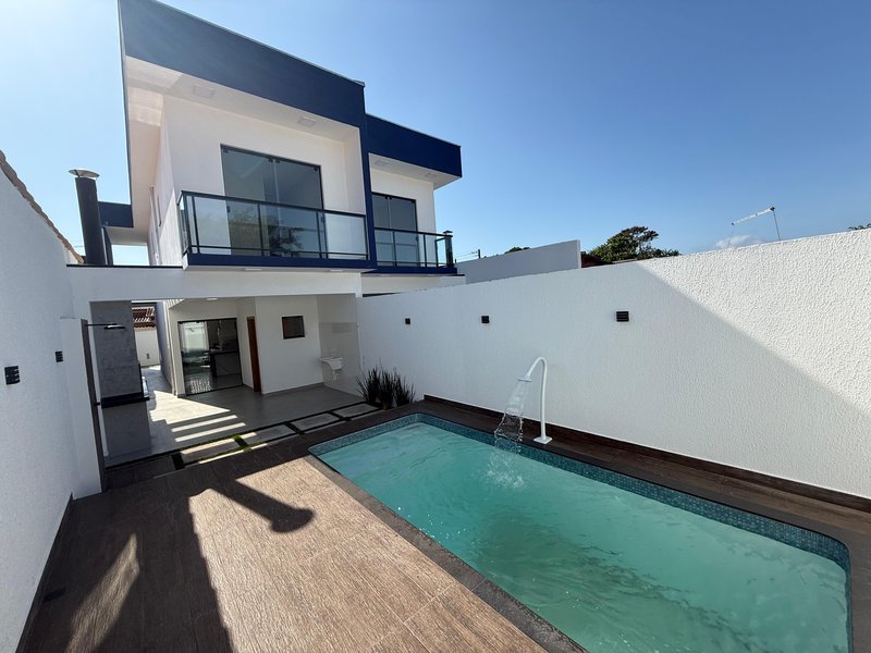 ✨ Sobrado novo com piscina no bairro Porto Novo  Caraguatatuba - 