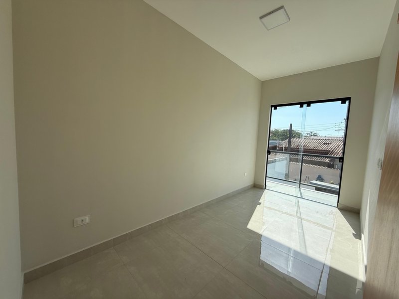 ✨ Sobrado novo com piscina no bairro Porto Novo  Caraguatatuba - 
