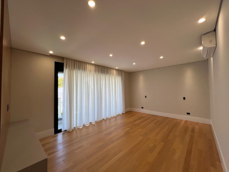 MANSÃO DE LUXO IMPECÁVEL NO CORAÇÃO DO ALPHAVILLE 1 Alameda Mamoré Barueri - 