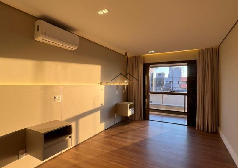 Edif&iacute;cio Chateau - Porteira Fechada Avenida Cauaxi Barueri - 