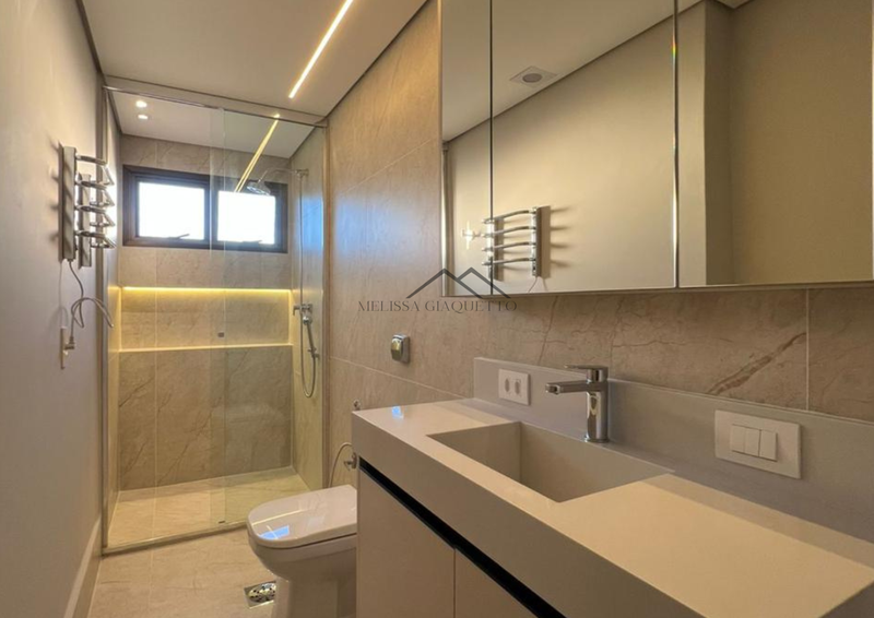 Edif&iacute;cio Chateau - Porteira Fechada Avenida Cauaxi Barueri - 