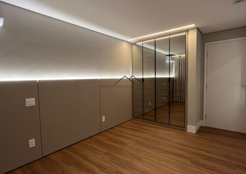 Edif&iacute;cio Chateau - Porteira Fechada Avenida Cauaxi Barueri - 