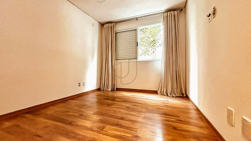 Apartamento com 2 Suítes no Condomínio Residencial Paloma Rua do Aruana São José dos Campos - 