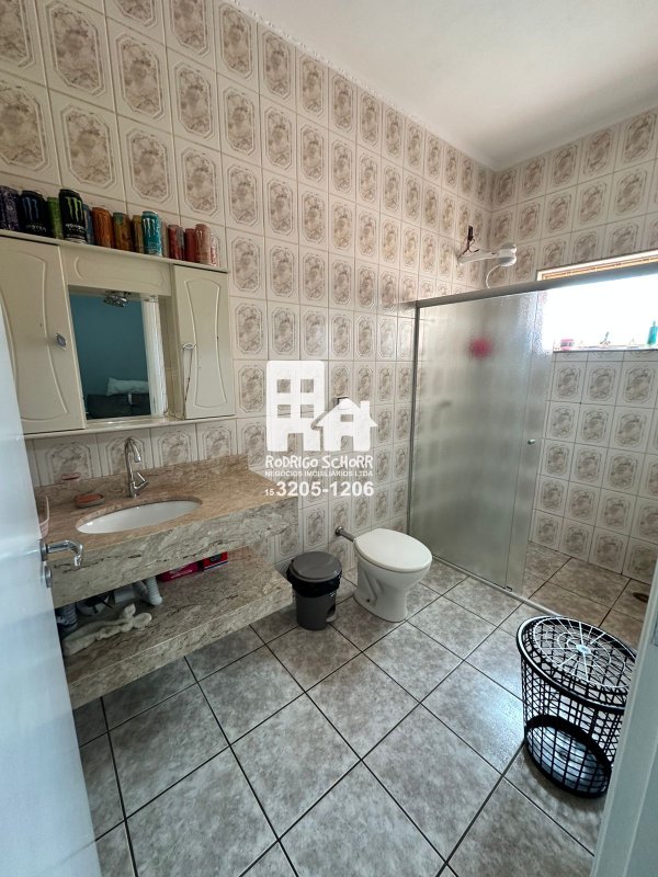 Sobrado com 3 suítes no bairro Santa Emília à Venda - Excelente Oportunidade de Compra  Tatuí - 