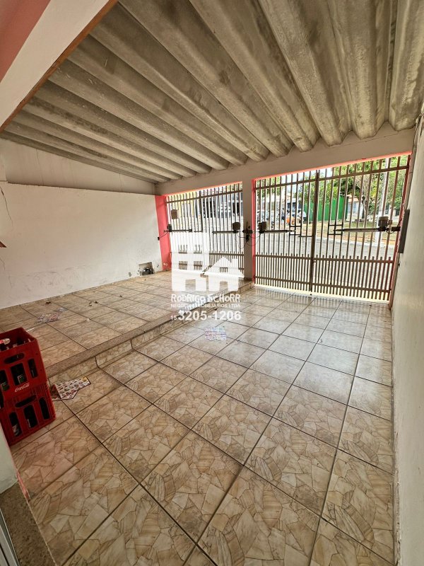 Sobrado com 3 suítes no bairro Santa Emília à Venda - Excelente Oportunidade de Compra  Tatuí - 