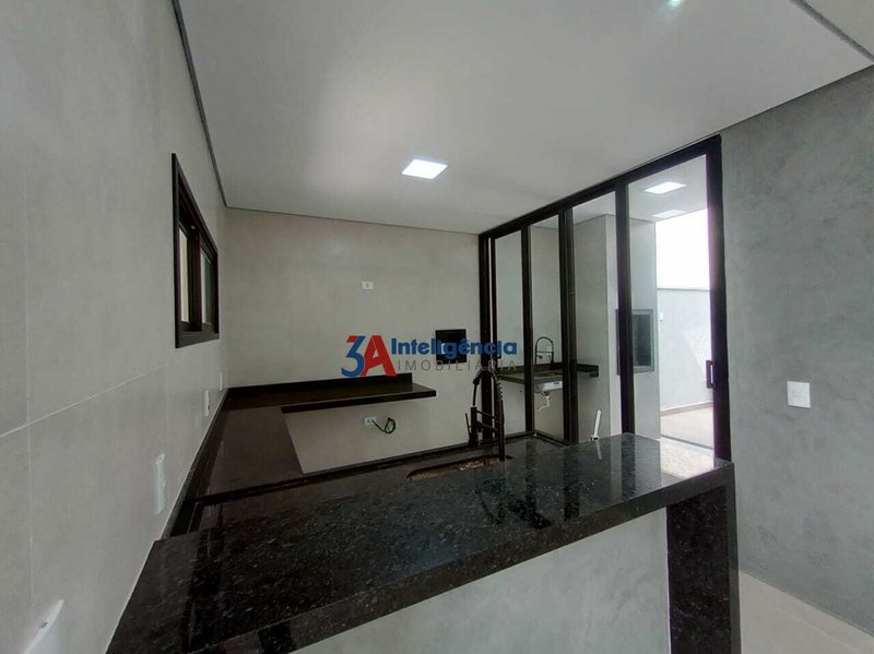 CASA COND. VILLAGIO IPANEMA I – SOROCABA  Sorocaba - 