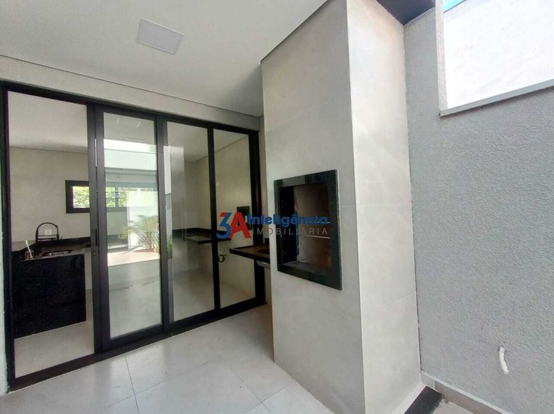 CASA COND. VILLAGIO IPANEMA I – SOROCABA  Sorocaba - 