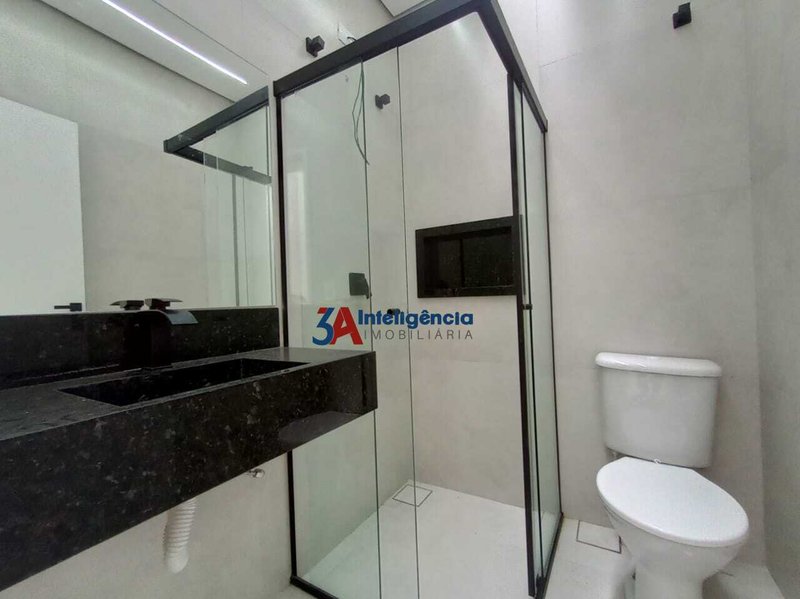 CASA COND. VILLAGIO IPANEMA I – SOROCABA  Sorocaba - 