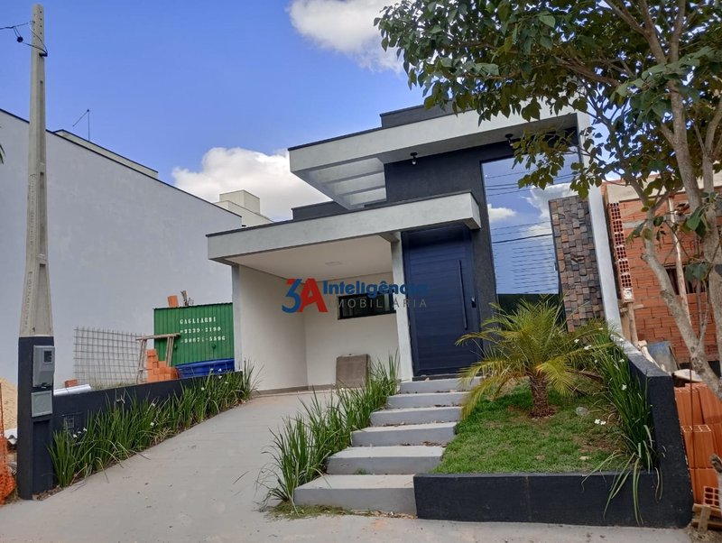 CASA COND. VILLAGIO IPANEMA I – SOROCABA  Sorocaba - 
