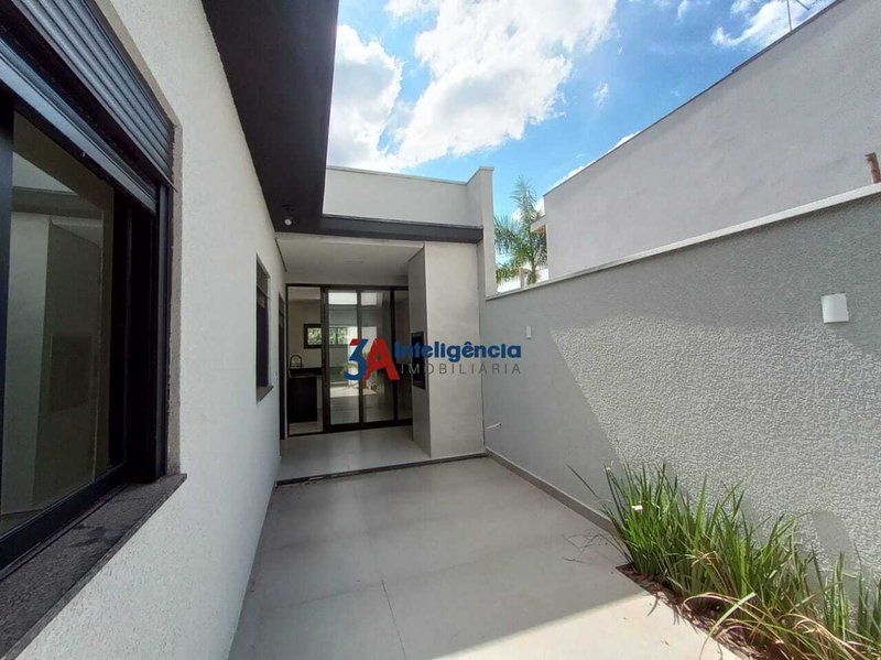 CASA COND. VILLAGIO IPANEMA I – SOROCABA  Sorocaba - 