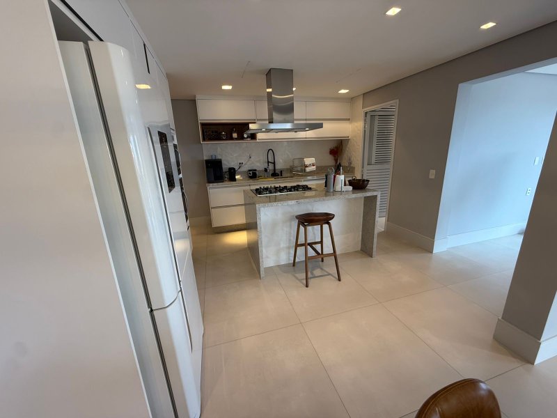 APARTAMENTO DE LUXO – UNIQUE ALTA VISTA | JUNDIAÍ Avenida Nove de Julho Jundiaí - 