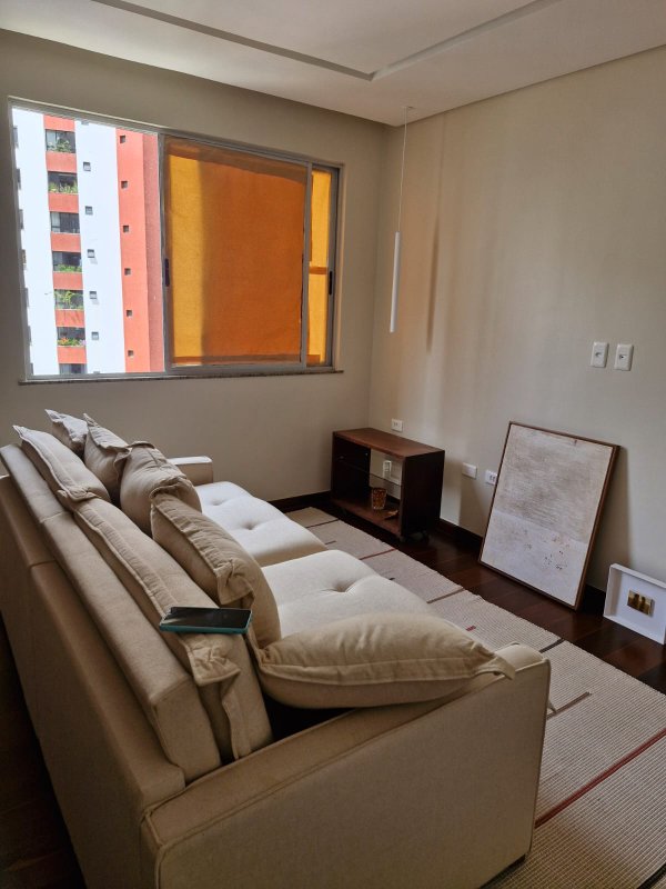 APARTAMENTO NASCENTE 2 QUARTOS DEPENDÊNCIA GARAGEM À VENDA NA GRAÇA! Rua Santa Rita de Cássia Salvador - 