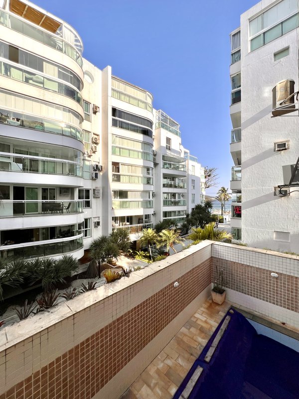 Apartamento de localização privilegiada na Praia do Pepê  Rio de Janeiro - 