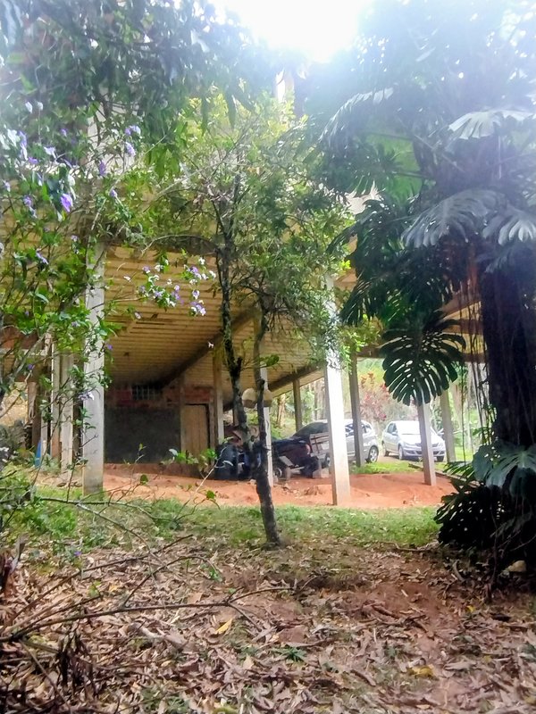 Chácara pé na água à venda no Parque Alpina  Igaratá - 