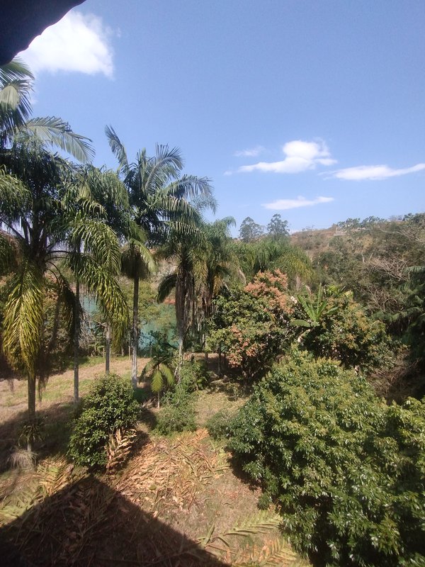 Chácara pé na água à venda no Parque Alpina  Igaratá - 