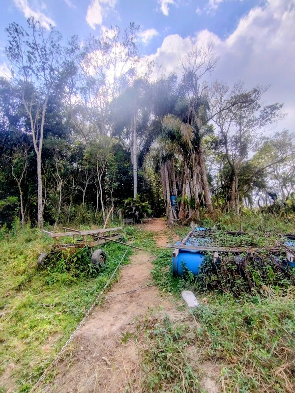 Chácara pé na água à venda no Parque Alpina  Igaratá - 