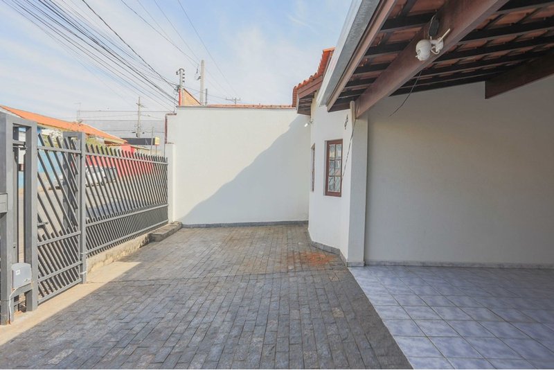 Casa à venda, 300m - R$ 570.000 - 3 Dorms. 1 suíte - 5 Vagas - Àrea Gourmet - Sorocaba SP Alameda Augusto Severo Sorocaba - 
