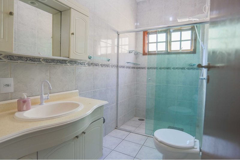 Casa à venda, 300m - R$ 570.000 - 3 Dorms. 1 suíte - 5 Vagas - Àrea Gourmet - Sorocaba SP Alameda Augusto Severo Sorocaba - 