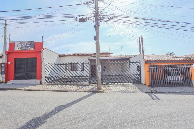 Casa à venda, 300m - R$ 570.000 - 3 Dorms. 1 suíte - 5 Vagas - Àrea Gourmet - Sorocaba SP Alameda Augusto Severo Sorocaba - 