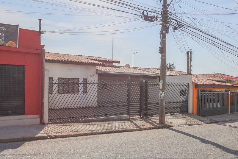 Casa à venda, 300m - R$ 570.000 - 3 Dorms. 1 suíte - 5 Vagas - Àrea Gourmet - Sorocaba SP Alameda Augusto Severo Sorocaba - 