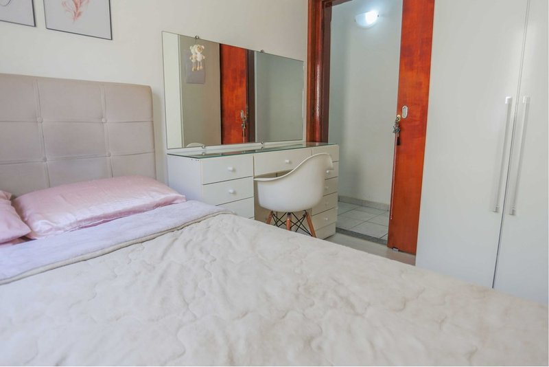 Casa à venda, 300m - R$ 570.000 - 3 Dorms. 1 suíte - 5 Vagas - Àrea Gourmet - Sorocaba SP Alameda Augusto Severo Sorocaba - 