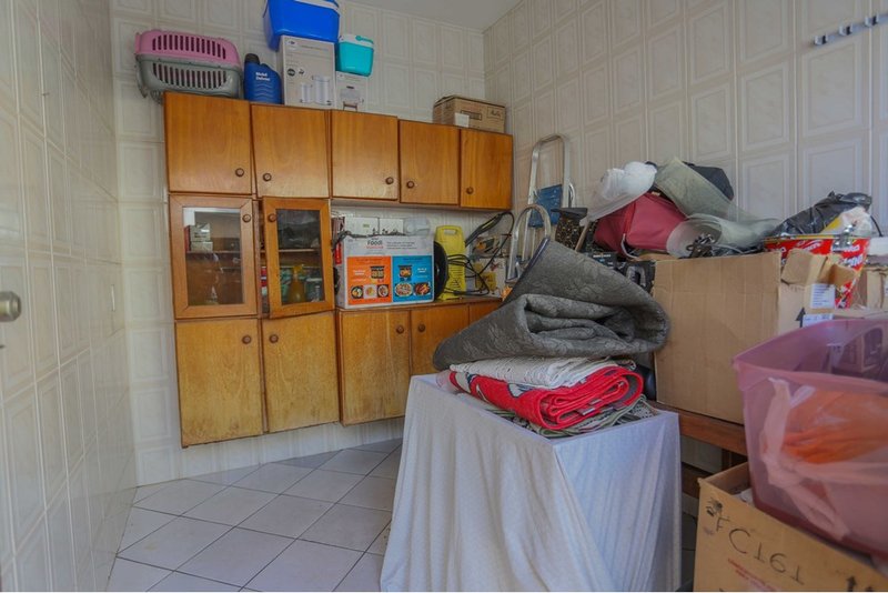 Casa à venda, 300m - R$ 570.000 - 3 Dorms. 1 suíte - 5 Vagas - Àrea Gourmet - Sorocaba SP Alameda Augusto Severo Sorocaba - 