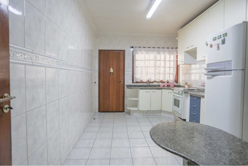 Casa à venda, 300m - R$ 570.000 - 3 Dorms. 1 suíte - 5 Vagas - Àrea Gourmet - Sorocaba SP Alameda Augusto Severo Sorocaba - 