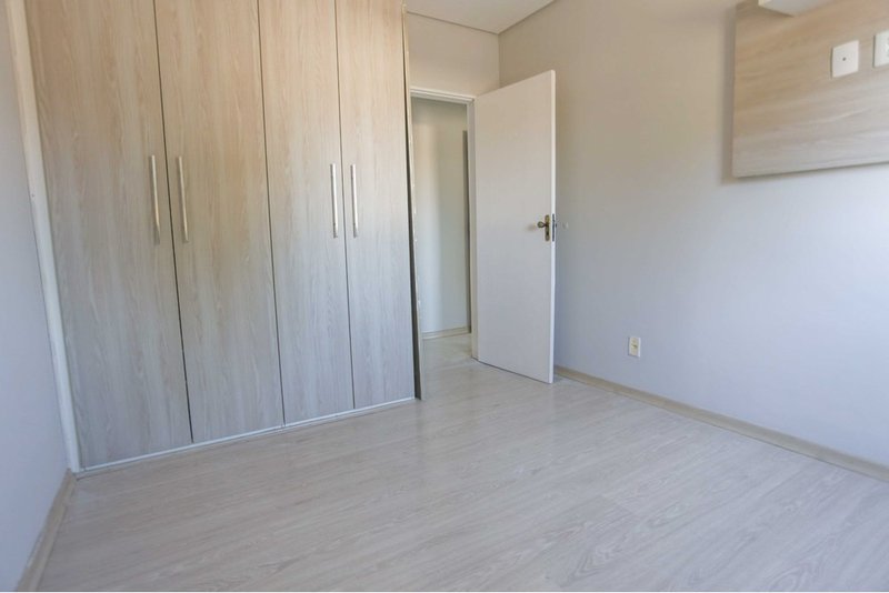 Apartamento à venda, 62m - 2 Dorms. - R$ 217.000 – Jardim Simus - Sorocaba - SP Alameda dos Dálias Sorocaba - 