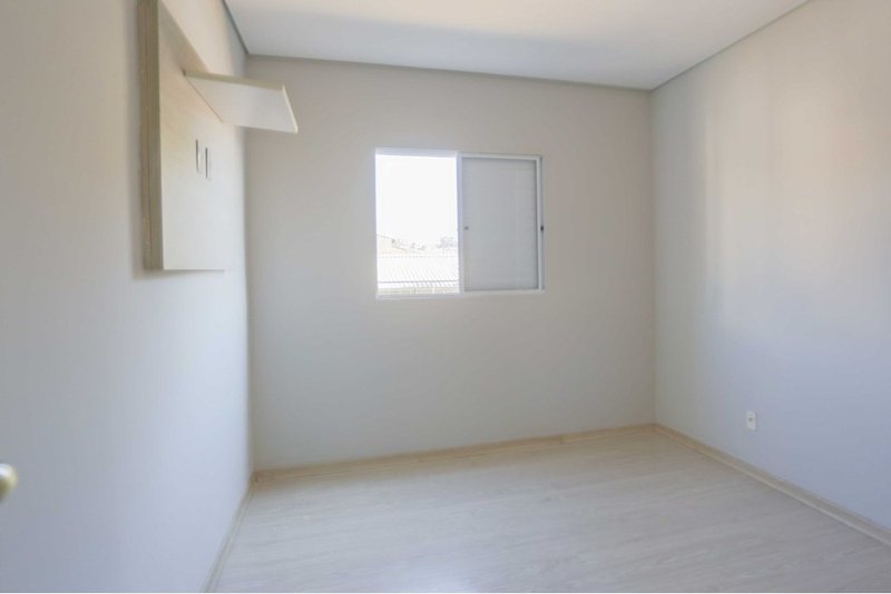 Apartamento à venda, 62m - 2 Dorms. - R$ 217.000 – Jardim Simus - Sorocaba - SP Alameda dos Dálias Sorocaba - 