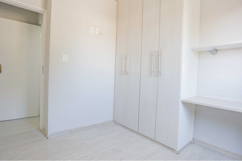 Apartamento à venda, 62m - 2 Dorms. - R$ 217.000 – Jardim Simus - Sorocaba - SP Alameda dos Dálias Sorocaba - 