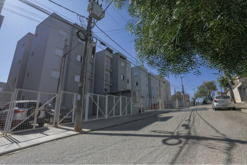 Apartamento à venda, 62m - 2 Dorms. - R$ 217.000 – Jardim Simus - Sorocaba - SP Alameda dos Dálias Sorocaba - 