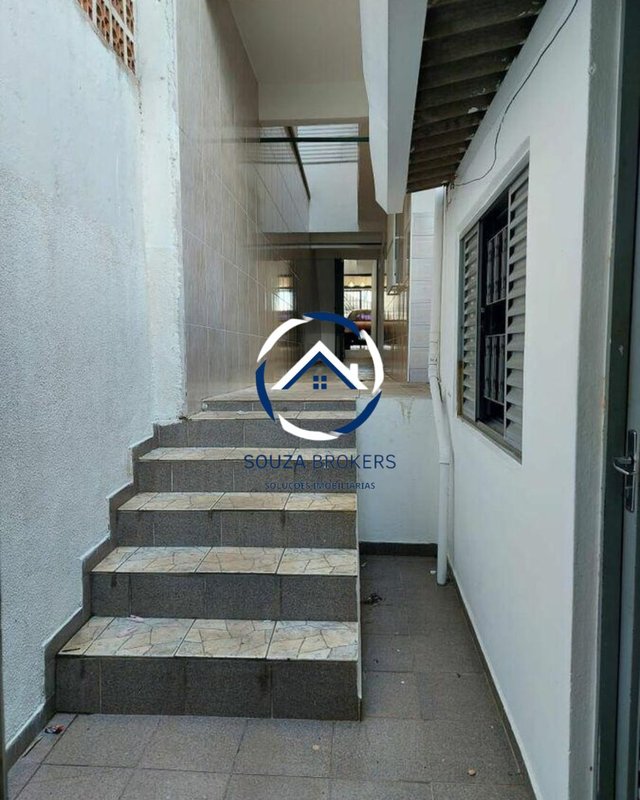 Linda casa de 143m² na Vila Palmares em Santo André  Santo André - 