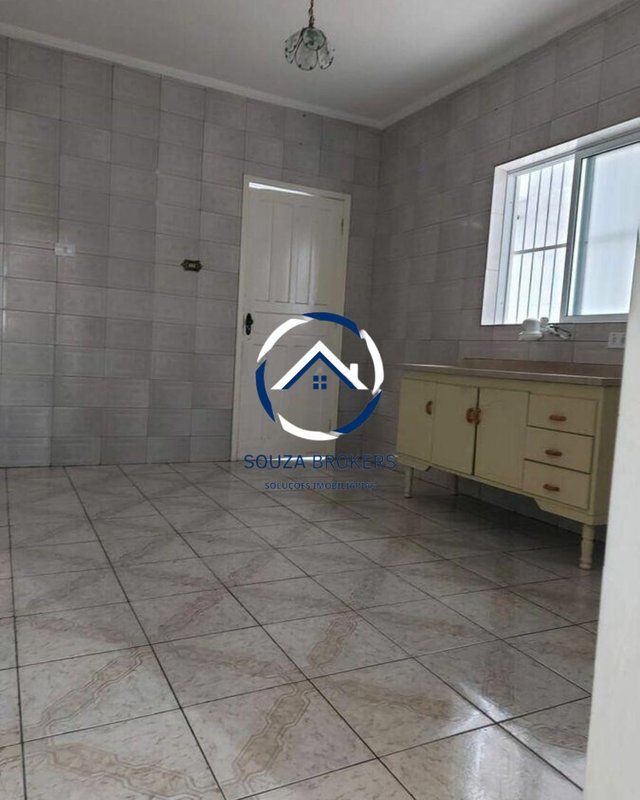 Linda casa de 143m² na Vila Palmares em Santo André  Santo André - 