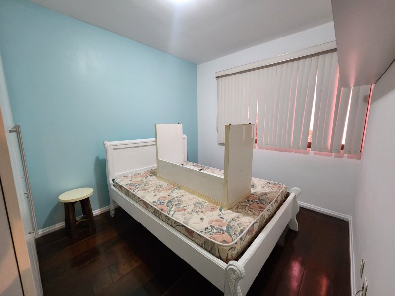 APARTAMENTO NASCENTE 2 SUÍTES DEPENDÊNCIA ÁREA DE SERVIÇO GARAGEM À VENDA NA GRAÇA! Rua Humberto de Campos Salvador - 