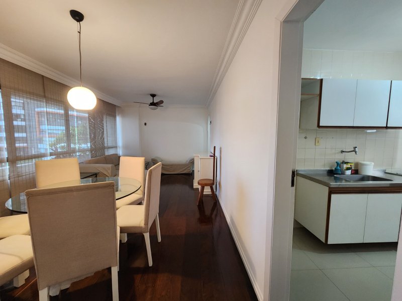 APARTAMENTO NASCENTE 2 SUÍTES DEPENDÊNCIA ÁREA DE SERVIÇO GARAGEM À VENDA NA GRAÇA! Rua Humberto de Campos Salvador - 
