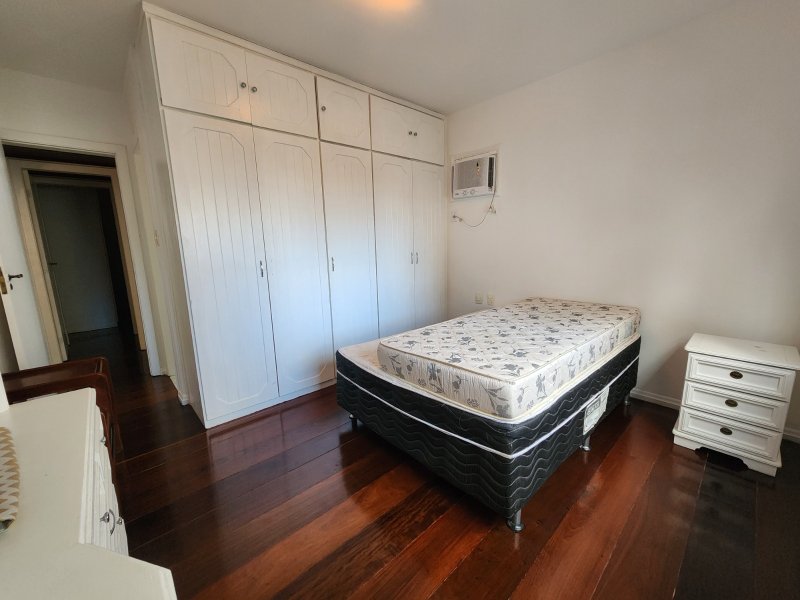 APARTAMENTO NASCENTE 2 SUÍTES DEPENDÊNCIA ÁREA DE SERVIÇO GARAGEM À VENDA NA GRAÇA! Rua Humberto de Campos Salvador - 