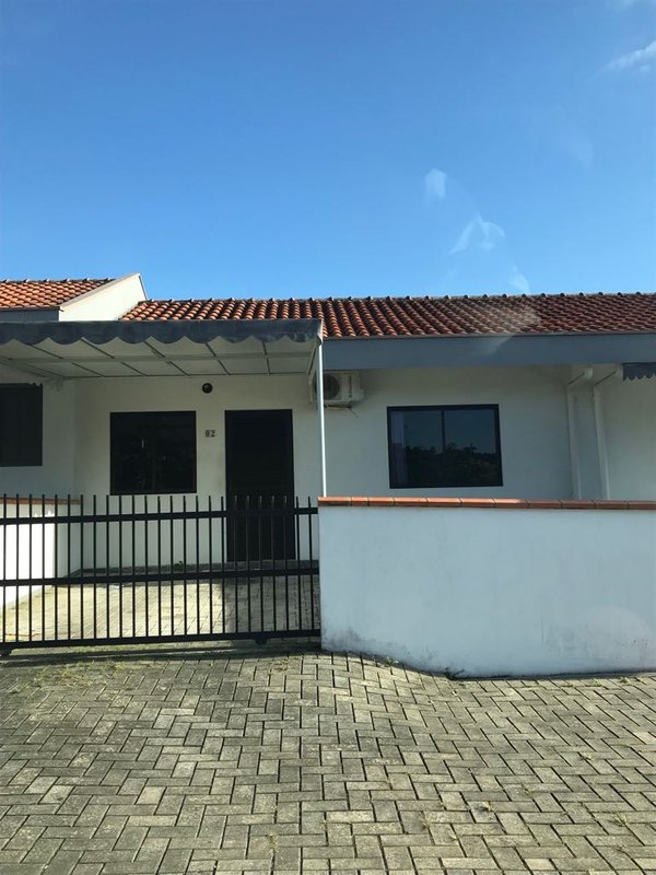 Casa germinada no Padre Martinho Stein  Timbó - 