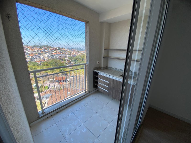 APARTAMENTO DE 2 DORMITÓRIOS NO CENTRO DE ARUJÁ DISPONIVEL PARA LOCAÇÃO!! Avenida João Manoel Arujá - 