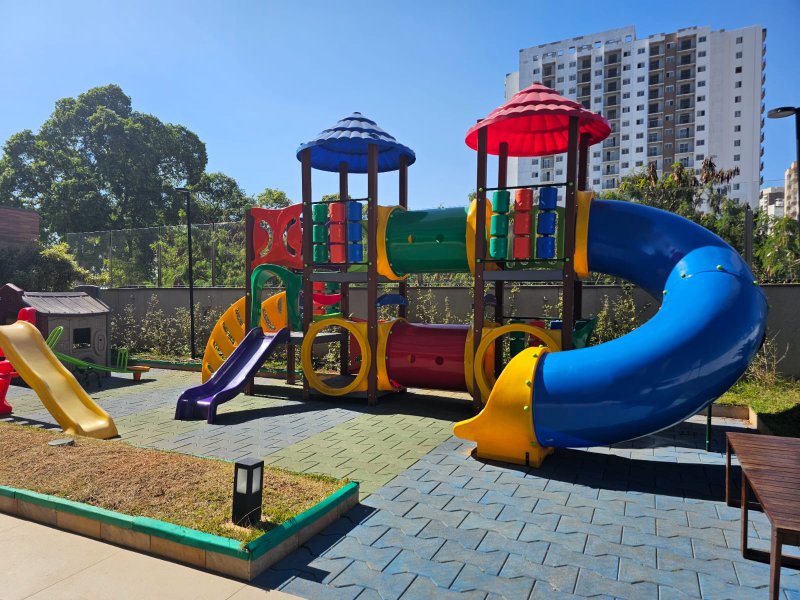 APARTAMENTO À VENDA - 71m² - 2 QUARTOS - 2 VAGAS - MOBILIADO Rua Anhangüera São Paulo - 