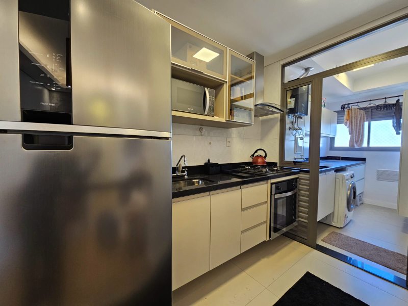 APARTAMENTO À VENDA - 71m² - 2 QUARTOS - 2 VAGAS - MOBILIADO Rua Anhangüera São Paulo - 