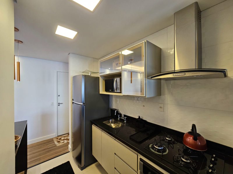 APARTAMENTO À VENDA - 71m² - 2 QUARTOS - 2 VAGAS - MOBILIADO Rua Anhangüera São Paulo - 