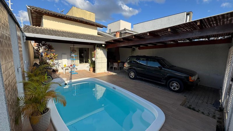 ✨ Linda Casa à Venda no Bairro Colonial – Eunápolis/BA ✨ Colonial  Eunápolis - 