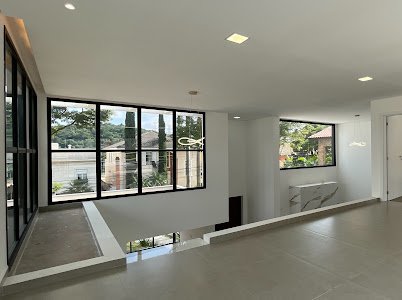 🏡 Casa de Alto Padrão no Residencial 12 – Alphaville Alameda Toledo Santana de Parnaíba - 