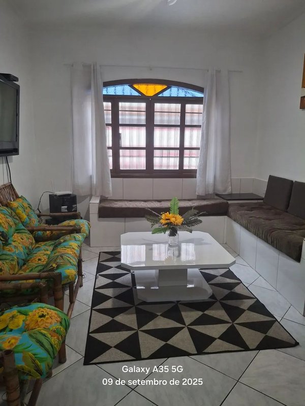 🏡 Casa à Venda no Bairro Tupi – Praia Grande/SP Rua Paumaris Praia Grande - 